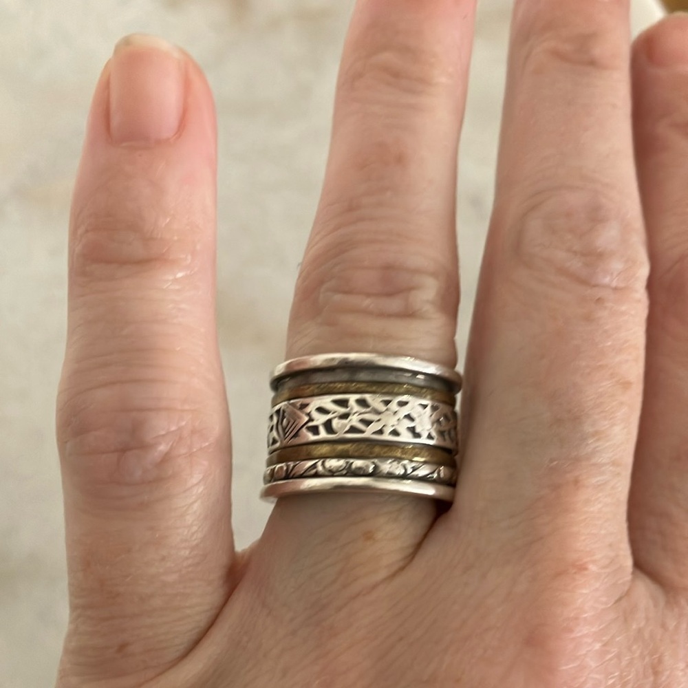 Silpada Silver Spinner Ring 925